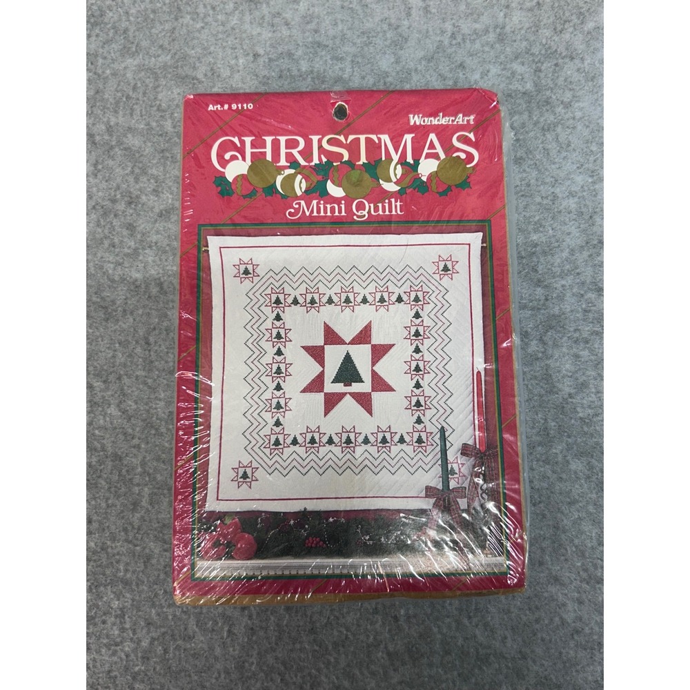 Mini Quilt Kit Christmas Star Red WonderArt Stamped Embroidery 9110